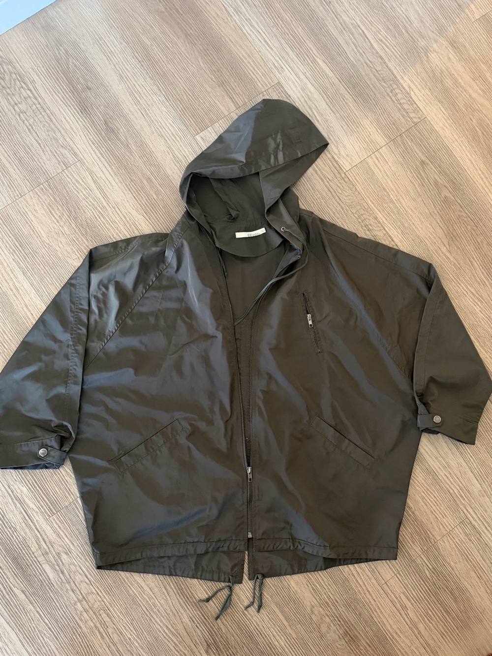 Ellison Hooded Windbreaker in Olive